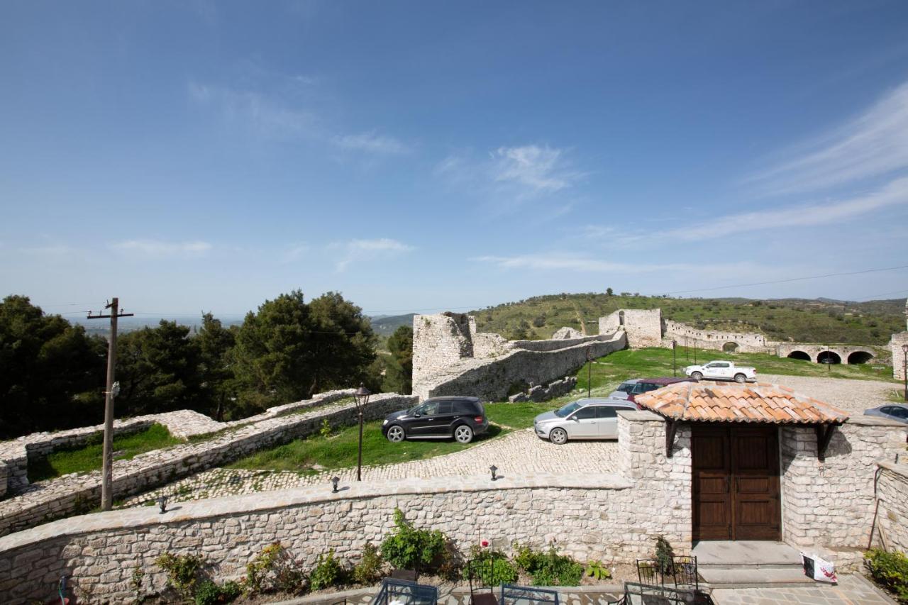 Berati Castle Hotel Екстер'єр фото