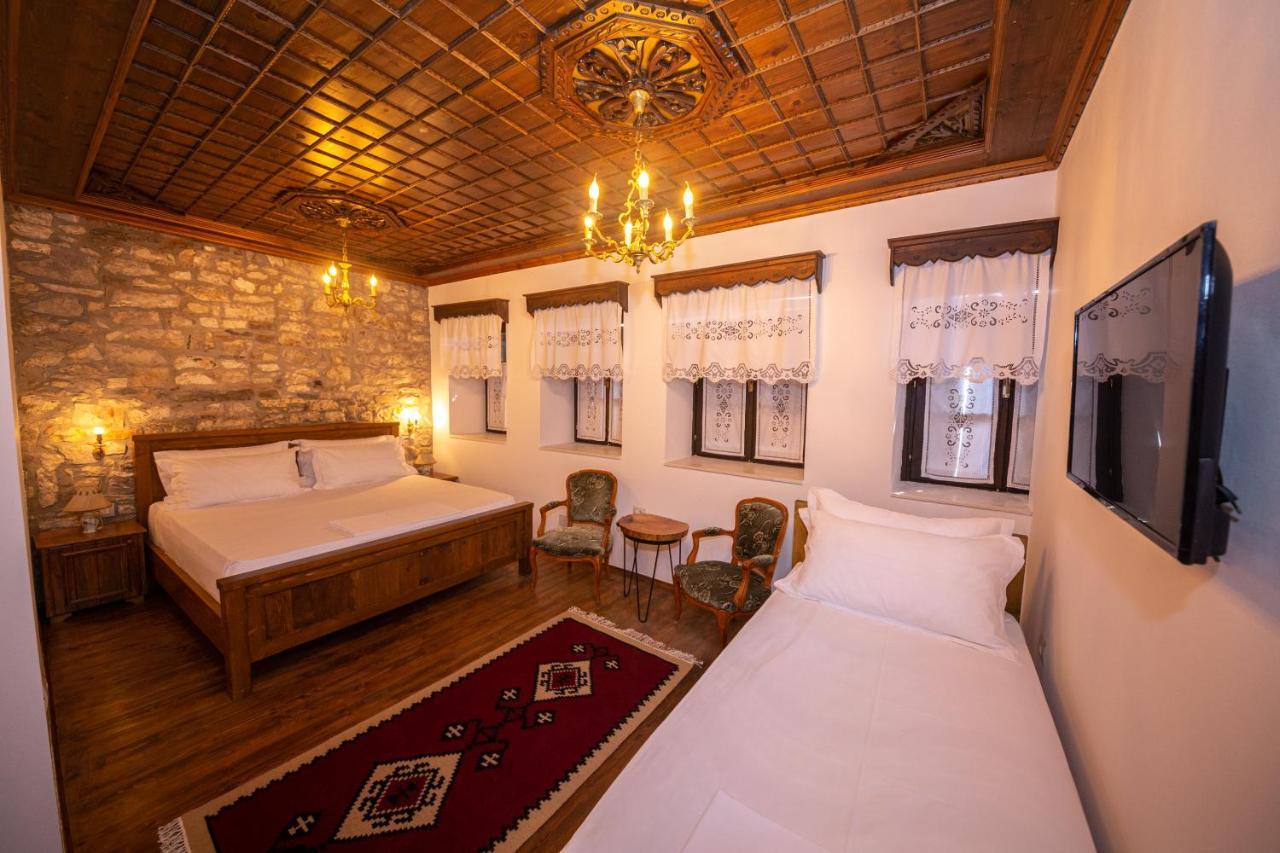 Berati Castle Hotel Екстер'єр фото